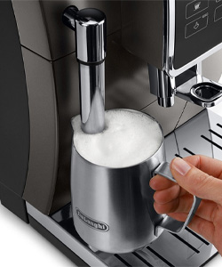 Machine à café à grain DeLonghi Dinamica 3515.TB mousse de lait