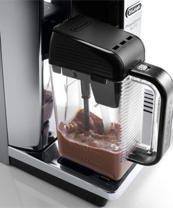 Machine a cafe a grain DeLonghi Primadonna Elite 650.85.MS preparation chocolat chaud