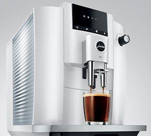 Cafetiere a grain Jura E4 Pianowhite design
