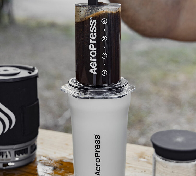 cafetière portable aeropress go plus crème