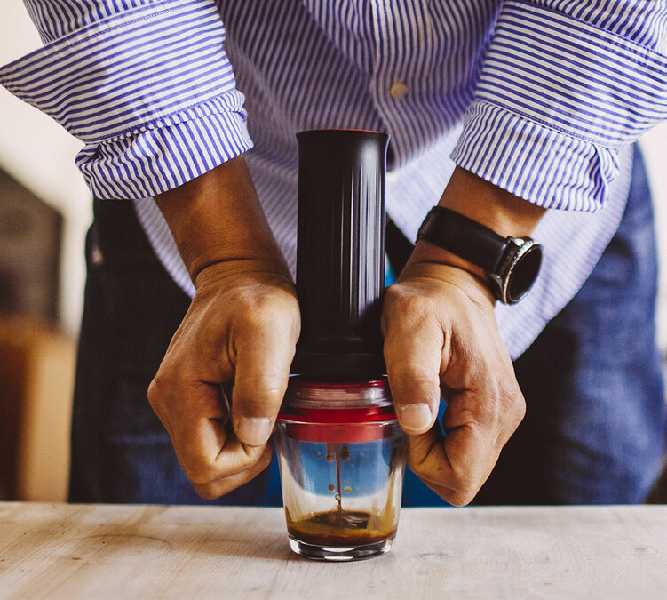 Machine expresso nomade CAFFLANO Kompresso