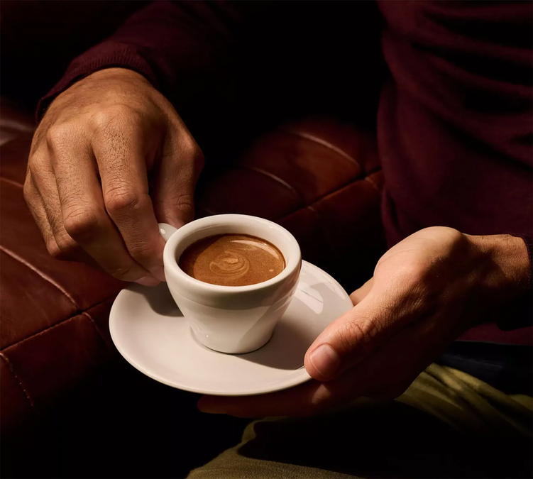 capsule nespresso compatible cafe aromatise noisette cafe royal