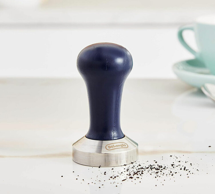 tasseur cafe delonghi avec manche en bois bleu