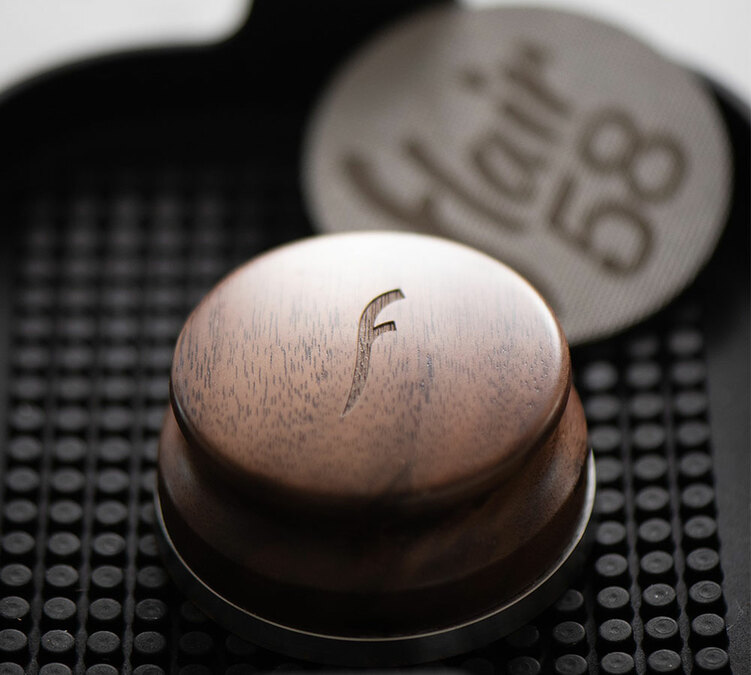 Machine expresso à levier Flair 58 Plus accessoires