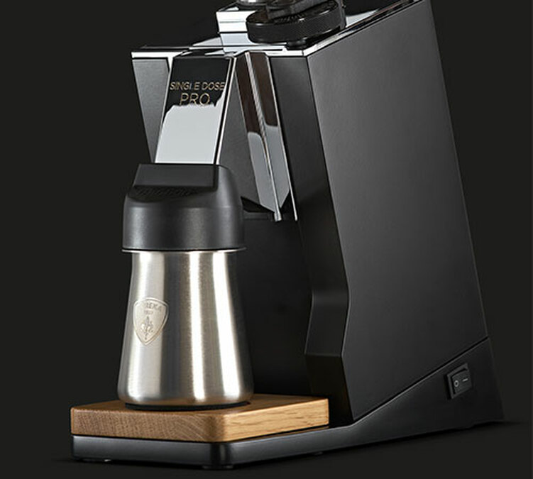 moulin cafe professionnel noir mat bois euraka oro 