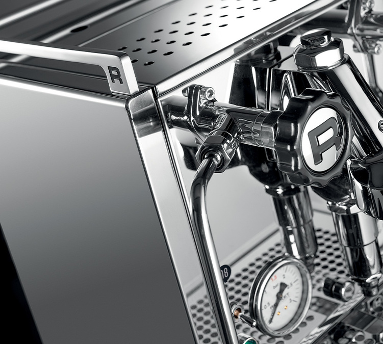 Rocket Espresso R Cinquantotto machine expresso barista