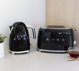 bouilloire smeg 