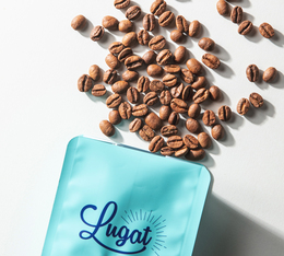 paquet de cafe en grain cafes lugat et grains de cafe frais pour espresso aromatique
