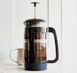 cafe servi avec la cafetiere espro p3