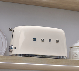 smeg grille pain creme quatre tranches