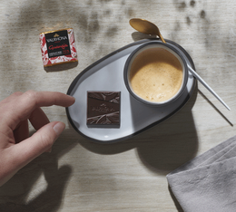 carre noir valrhona