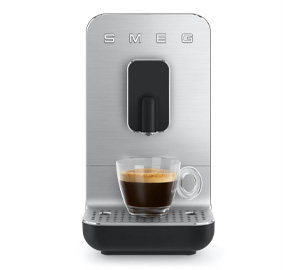 Machine a cafe a grain Smeg BCC01BLMEU