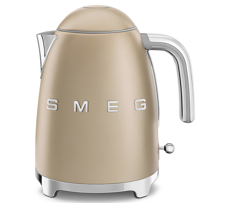 SMEG KLF03CHMEU Mattakultainen vedenkeitin - 1.7L