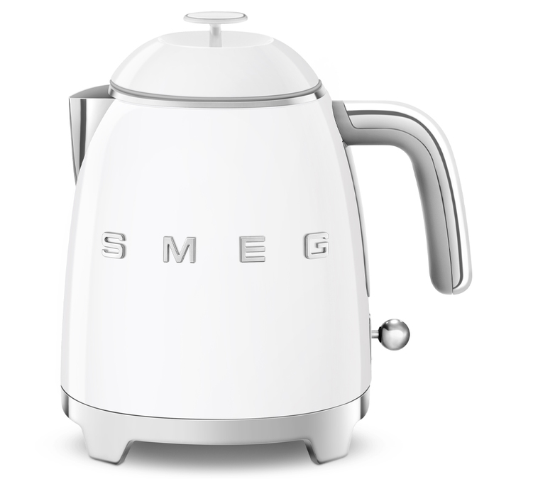 Mini Vannkoker SMEG - Hvit - KLF05WHEU 0,8 L + Gavetilbud