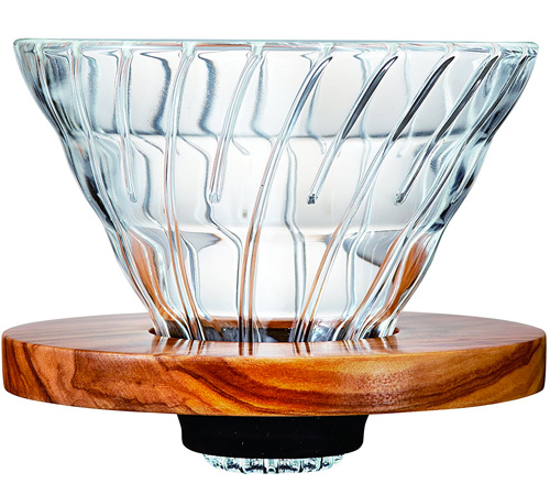 Hario V60 VDG-02 dripper, stožastog oblika, prozirni, s drvenim dijelom od maslinovog drveta, za 4 šalice.