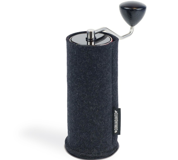 Filcowe etui ochronne Comandante C40 Antracyt