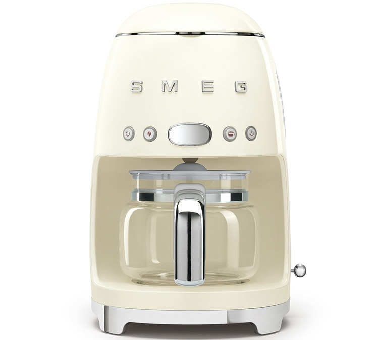SMEG programozható szűrővel ellátott kávéfőző – bézs színű, DCF02CREU modell + ajándékakció